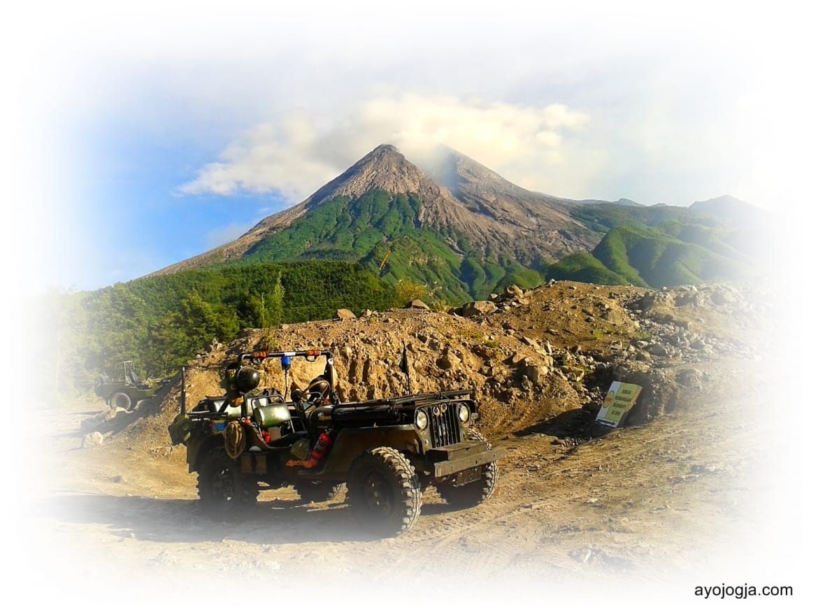 Exploring Merapi Mountain in Willys Jeep